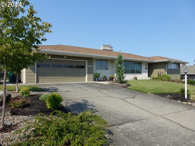 Argay Terrace Ranch Home in Portland